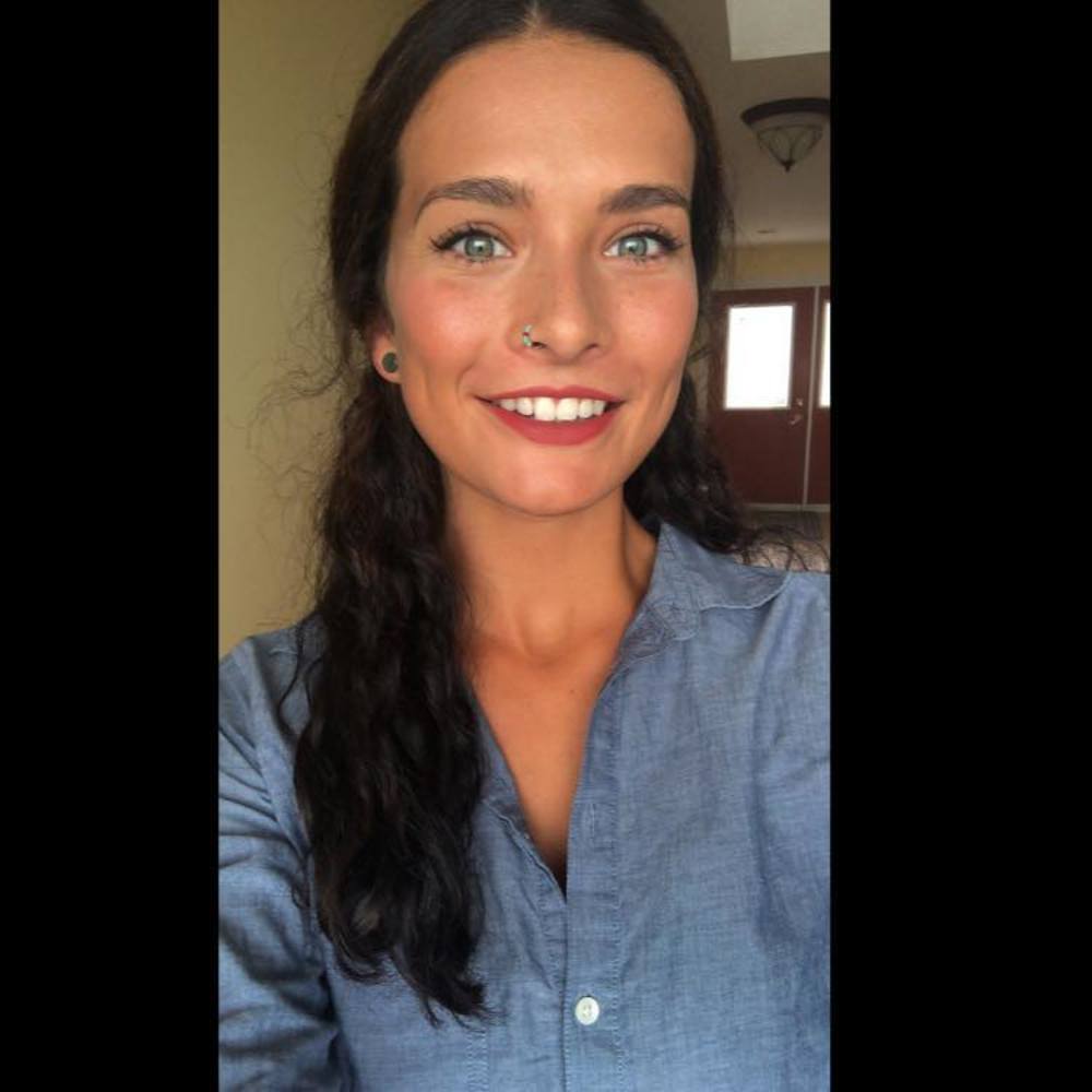 Meet your Posher, Whitney
